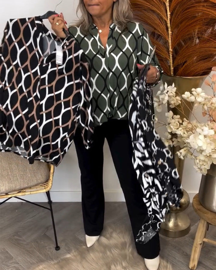 Lisa | Blouse with Graphic Print