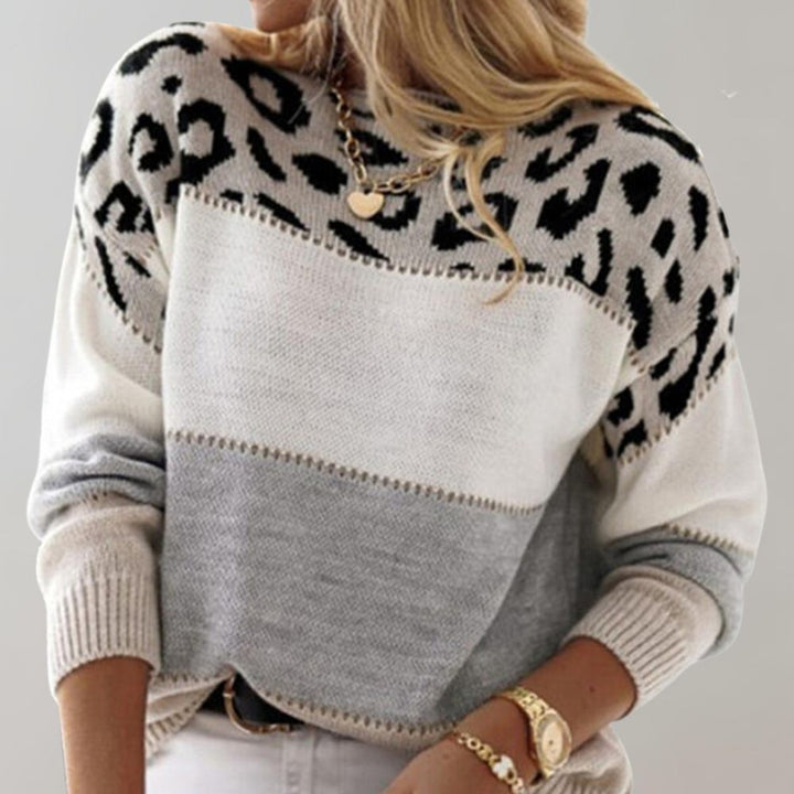 Sue | Leopard print sweater