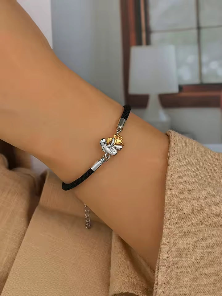 Olivia & Ivy | Dog Embrace Bracelet