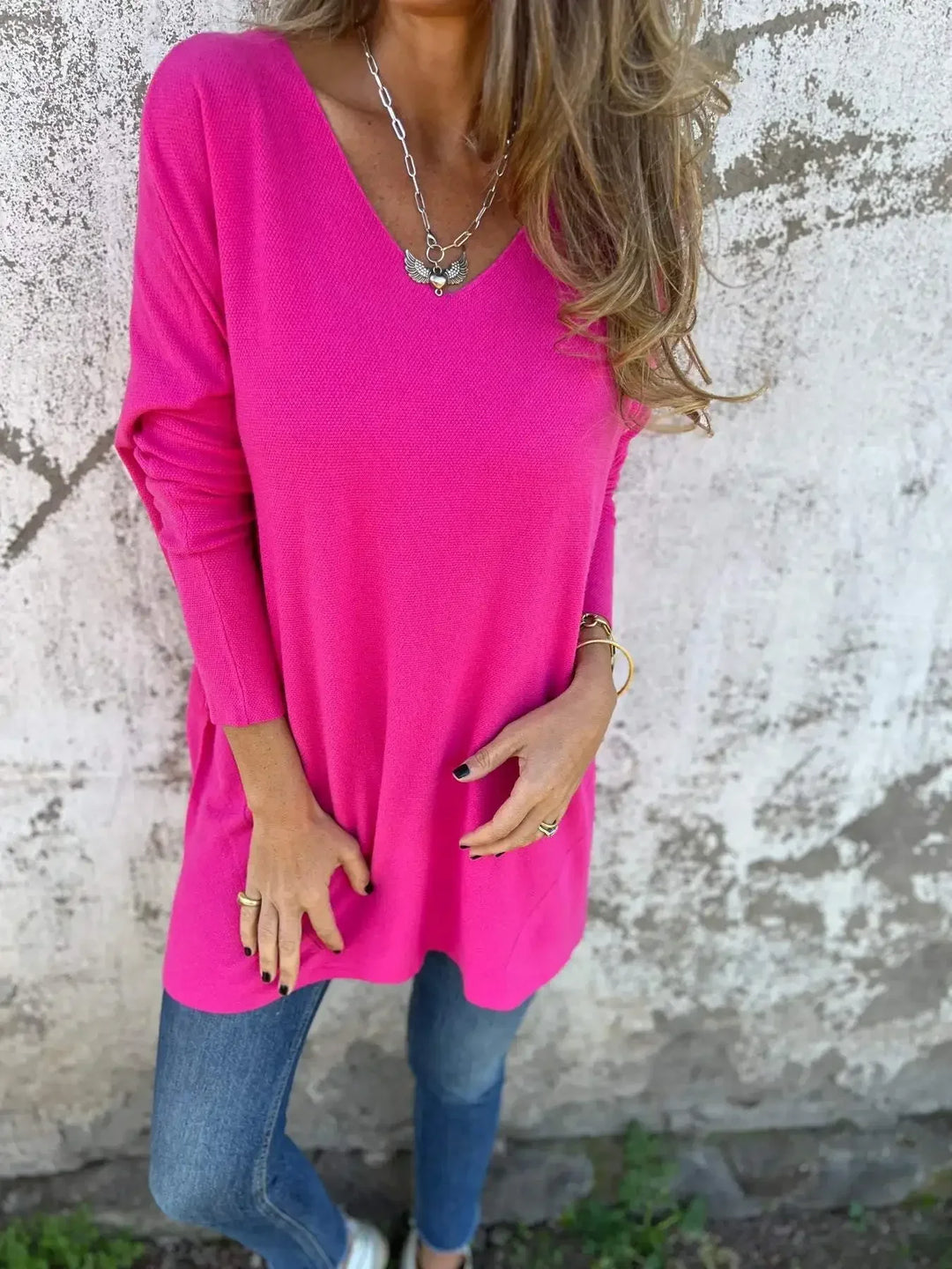Lynn | Relaxed V-neck knit tunic