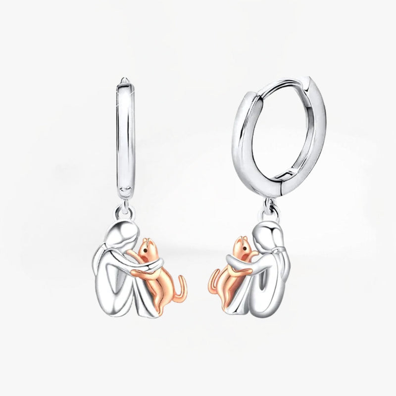 Olivia & Ivy | Cat Embrace Earring (Round Closure)